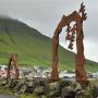 Kunstwerken bij de haven van Fuglafjørður